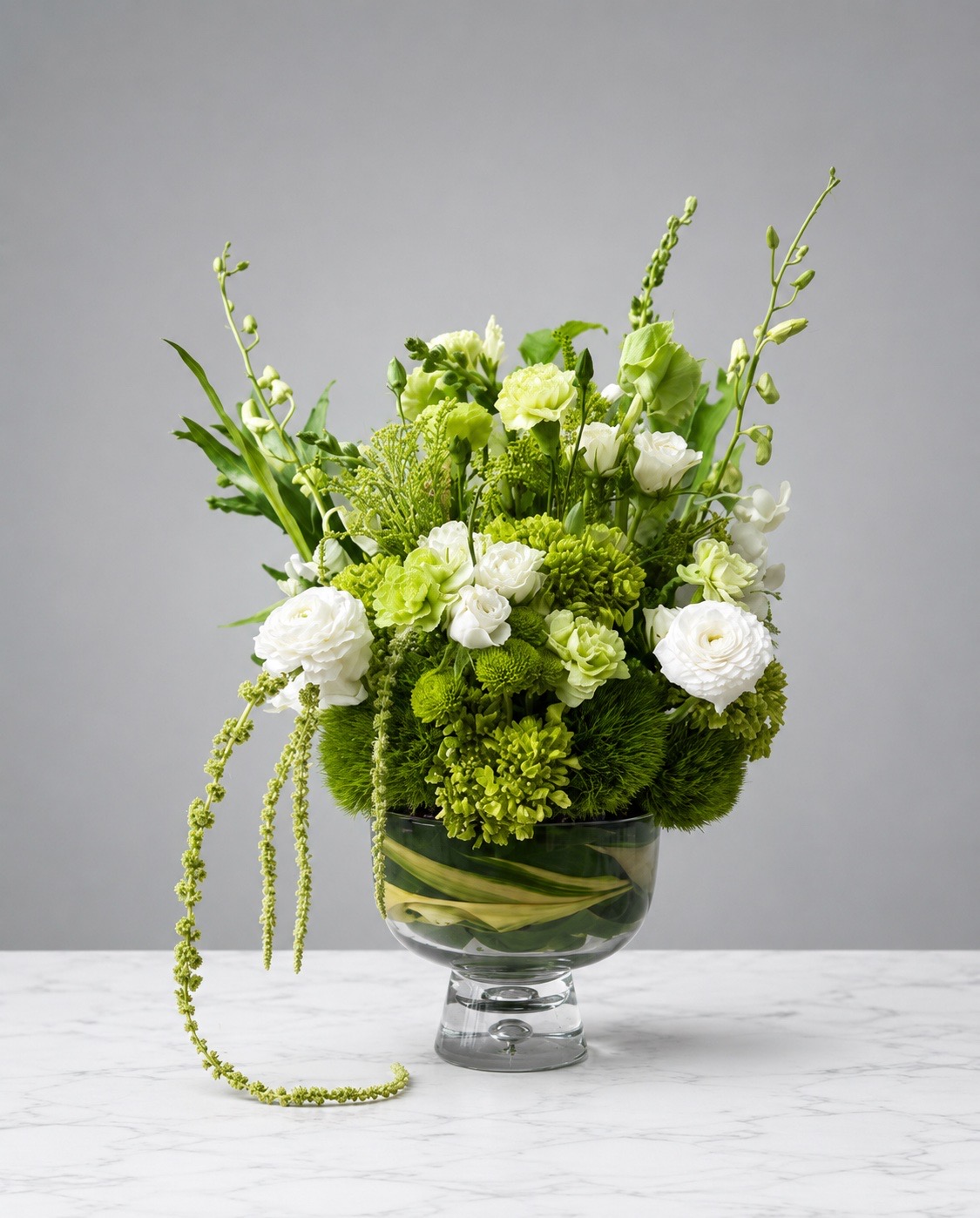 What to Expect in a High-End Floral Design Studio: The Process From Concept to Creation